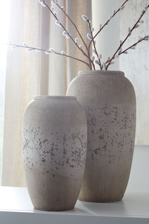 Dimitra Vase (Set of 2) - HER Home Design Boutique